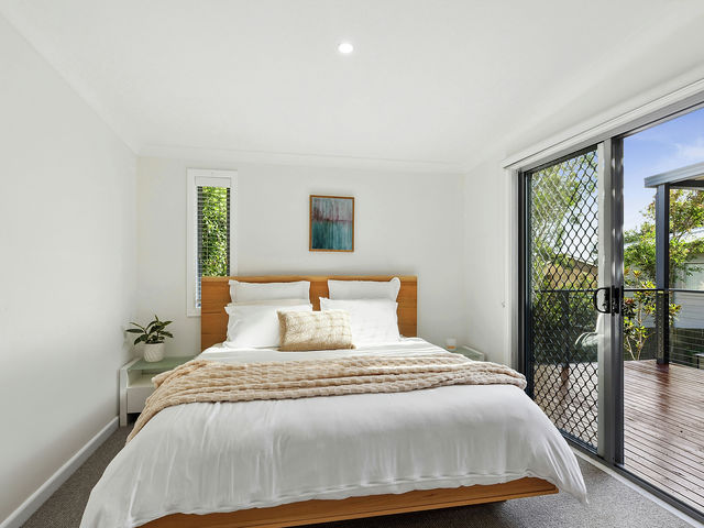 102 Lowanna Avenue Forresters Beach