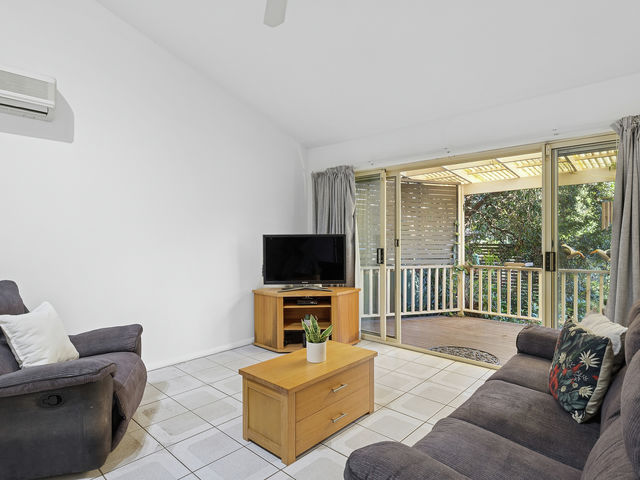 38 John Street Forresters Beach