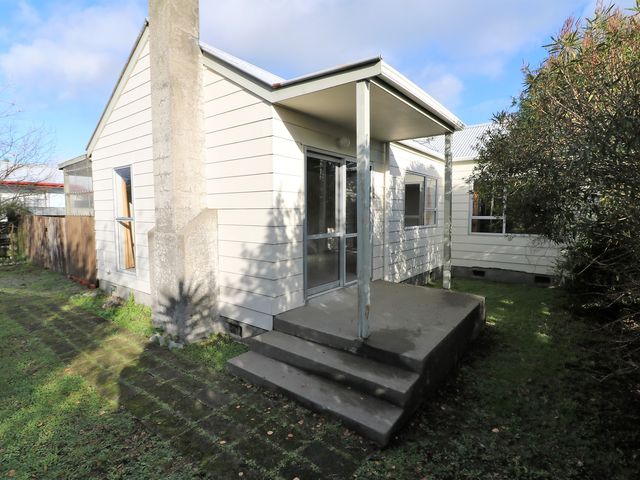 20 Moore Crescent Carterton