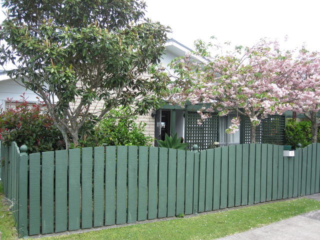 1/2 Cypress Gardens Place Onerahi