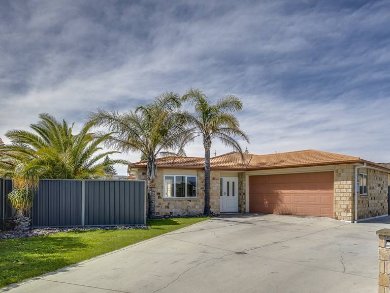 41 Squire Drive Awatoto