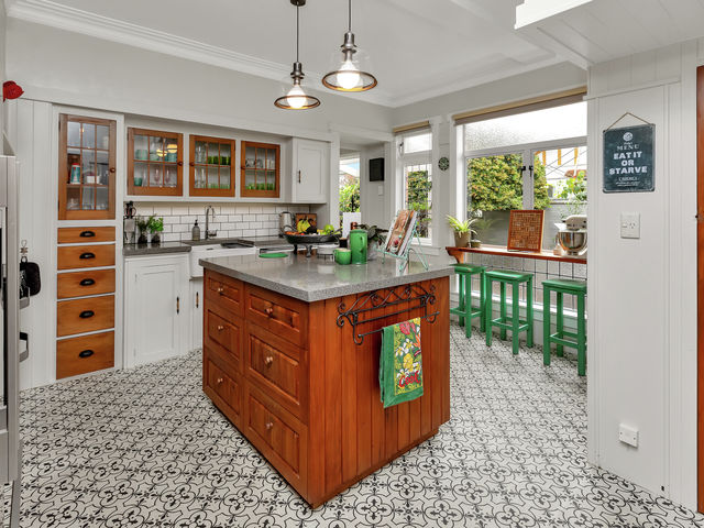 73 Mill Road Kensington