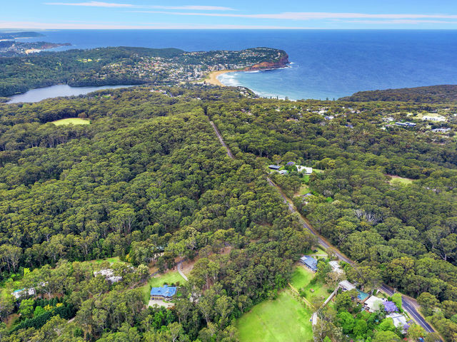 409-411 The Scenic Road Macmasters Beach