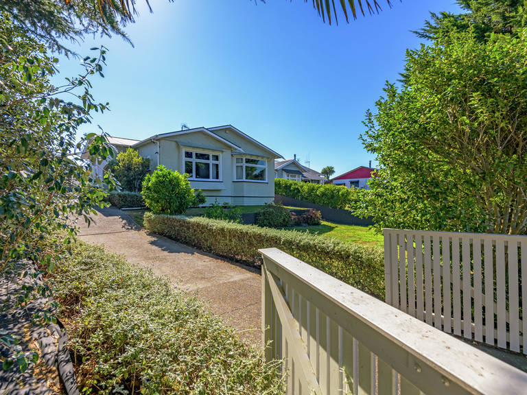 81 Lyndhurst Street Takaro