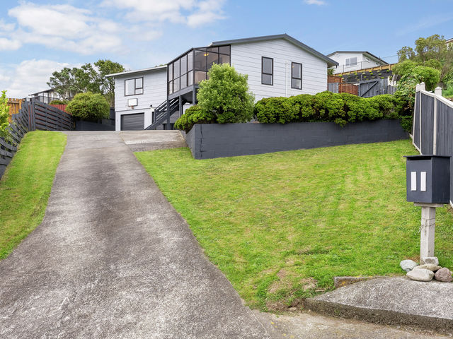 11 Sunhaven Drive Newlands