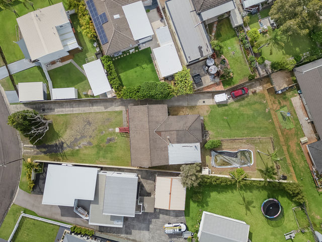 3 Joan Street Forresters Beach