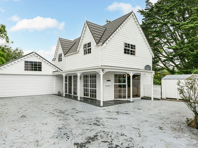 23 Ronald Woolf Place Churton Park