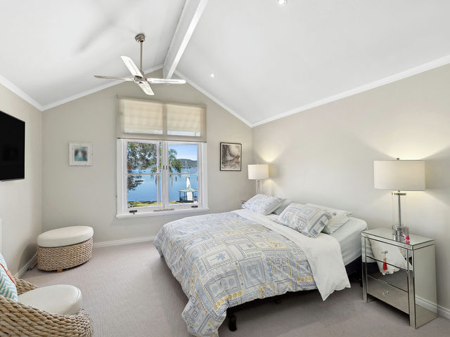 287a Avoca Drive Green Point