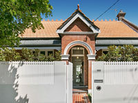 photo property thumbnail