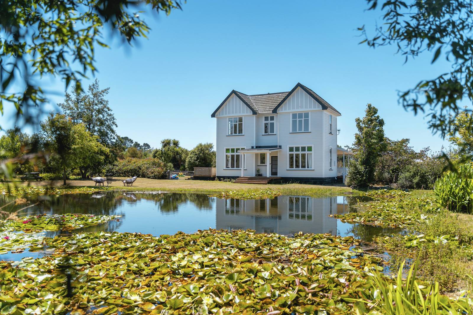 324 Norfolk Road, Carterton 5 Bed House Private Treaty