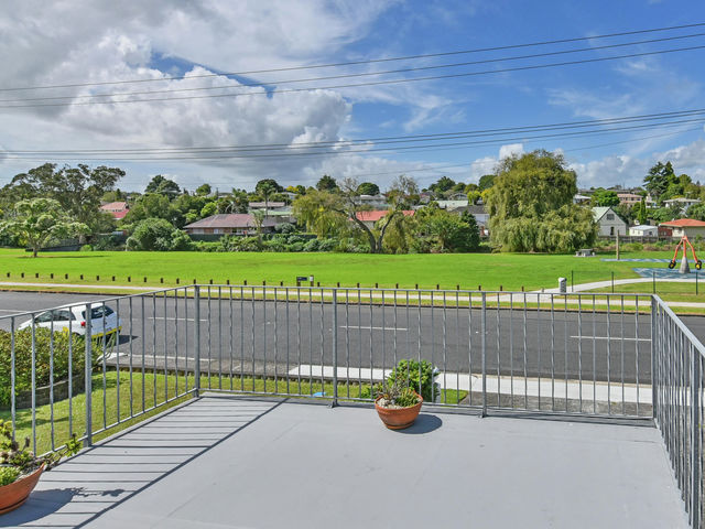 83 Coxhead Road Manurewa