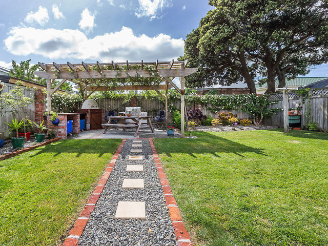 191 Queens Drive Lyall Bay