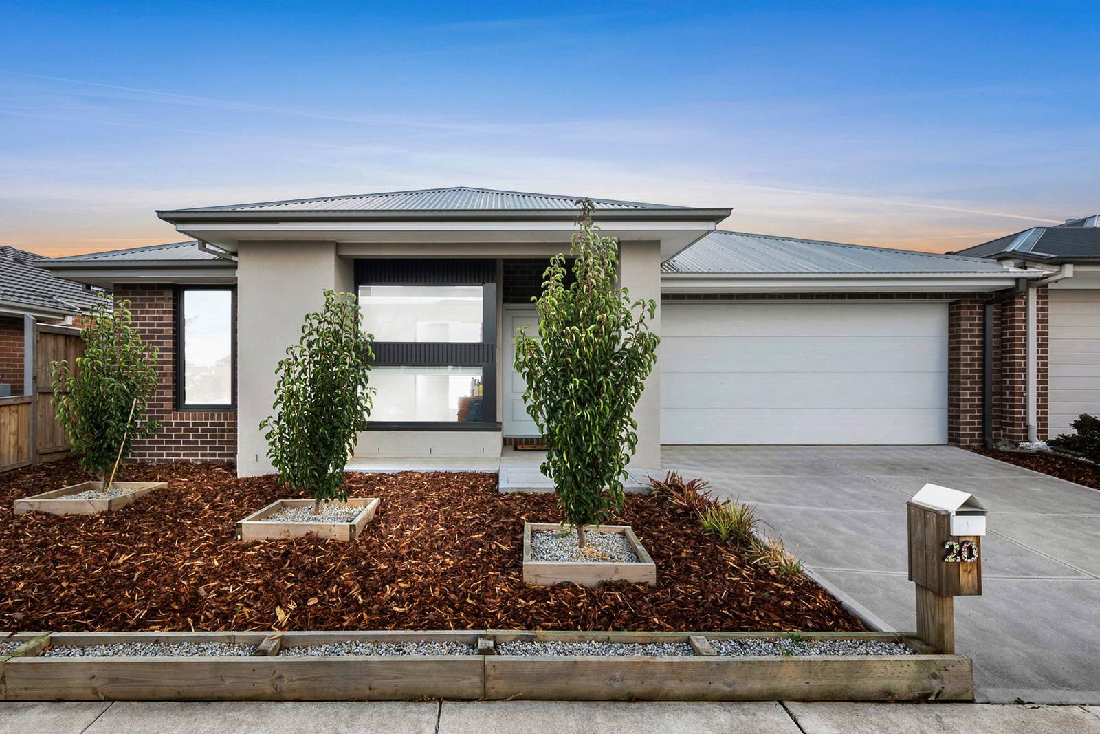 20 Arnold Circuit, Charlemont 3 Bed House For Sale