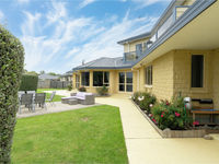 photo property thumbnail