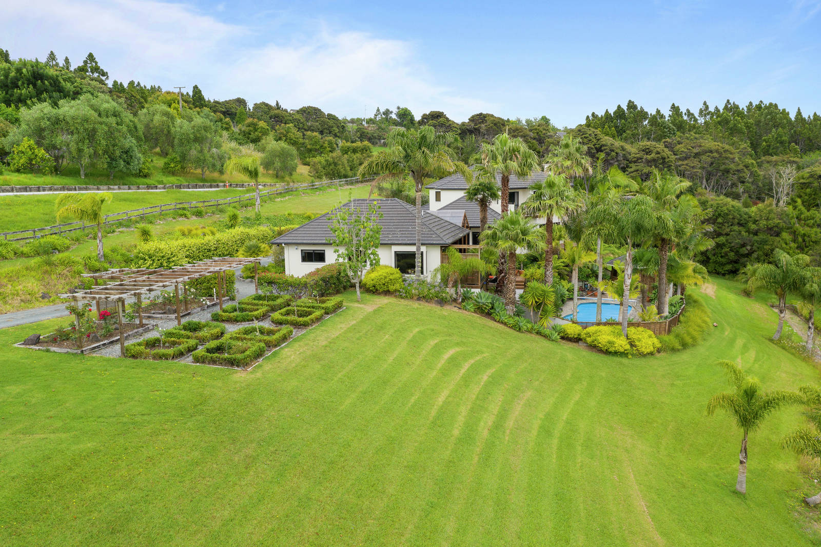 168 Three Oaks Drive, Dairy Flat