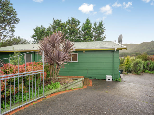 26 Newburn Grove Wainuiomata