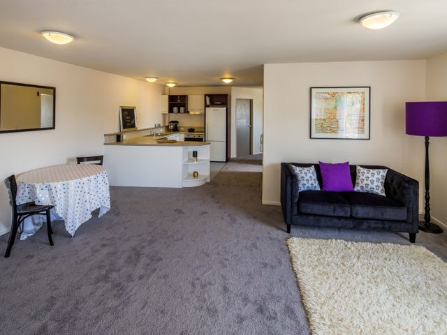 307 72 Herald Street Berhampore
