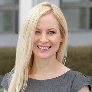 Anna  Manning