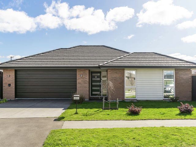 9 Luxembourg Crescent Halswell