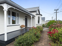 photo property thumbnail