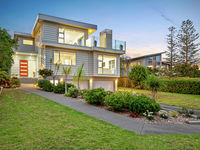 photo property thumbnail