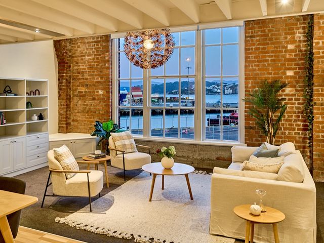 2.09/28 Waterloo Quay Pipitea