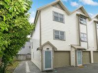 photo property thumbnail