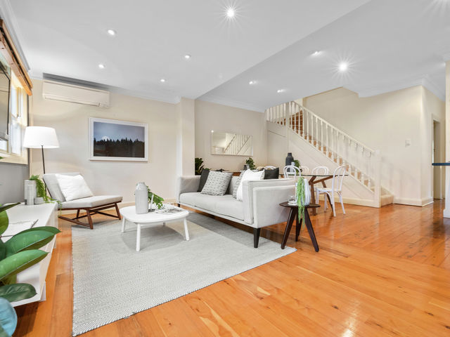 51 Robert Street Willoughby