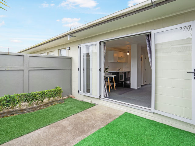 18/49A Amaru Road Onehunga