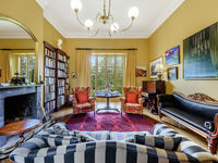 photo property thumbnail