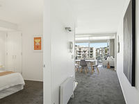 photo property thumbnail