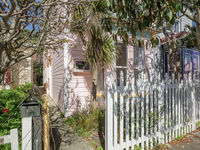 photo property thumbnail