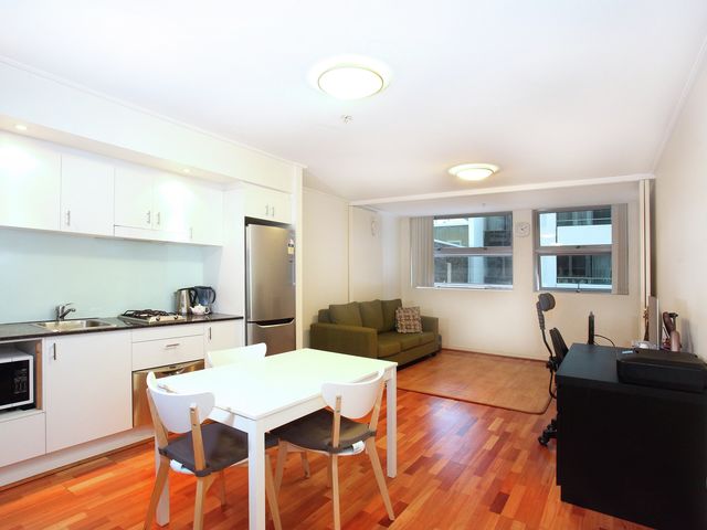 202/15 Atchison Street St Leonards