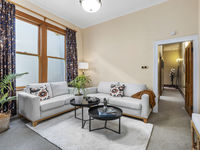 photo property thumbnail
