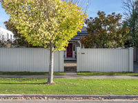 photo property thumbnail