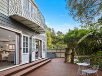 photo property thumbnail