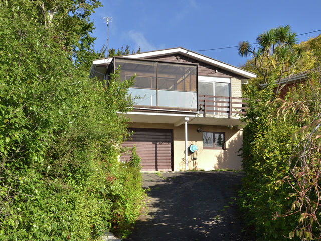 6 Barling Street Macandrew Bay