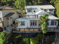 photo property thumbnail