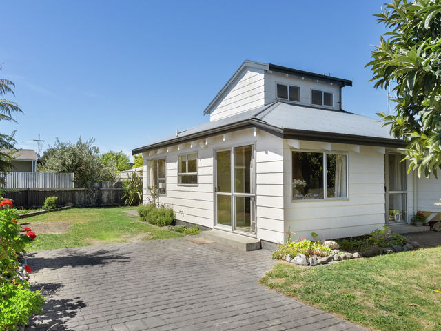 16A Cassino Crescent Onekawa