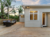 photo property thumbnail