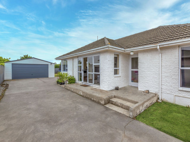 102 Blankney Street Hornby