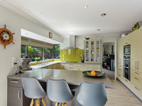 photo property thumbnail