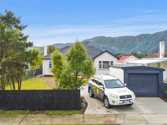 8 Westminster Road Wainuiomata
