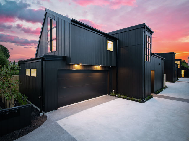 152A Hills Road Edgeware