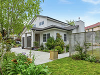 photo property thumbnail