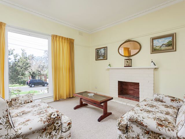 101 Bogong Avenue Glen Waverley