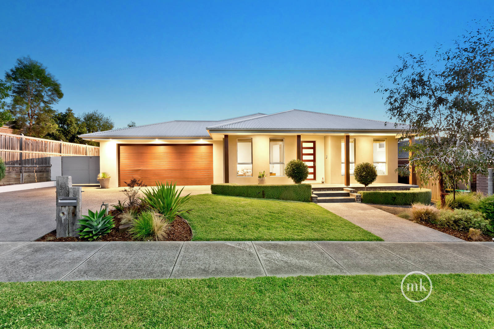 5 Breenview Place, DOREEN 4 Bed House Private Sale
