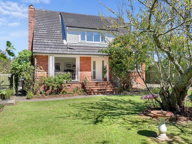 53 Paparoa Road Cockle Bay