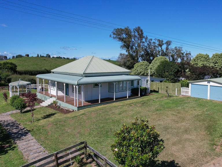 107 Anderson Road Ngahinapouri