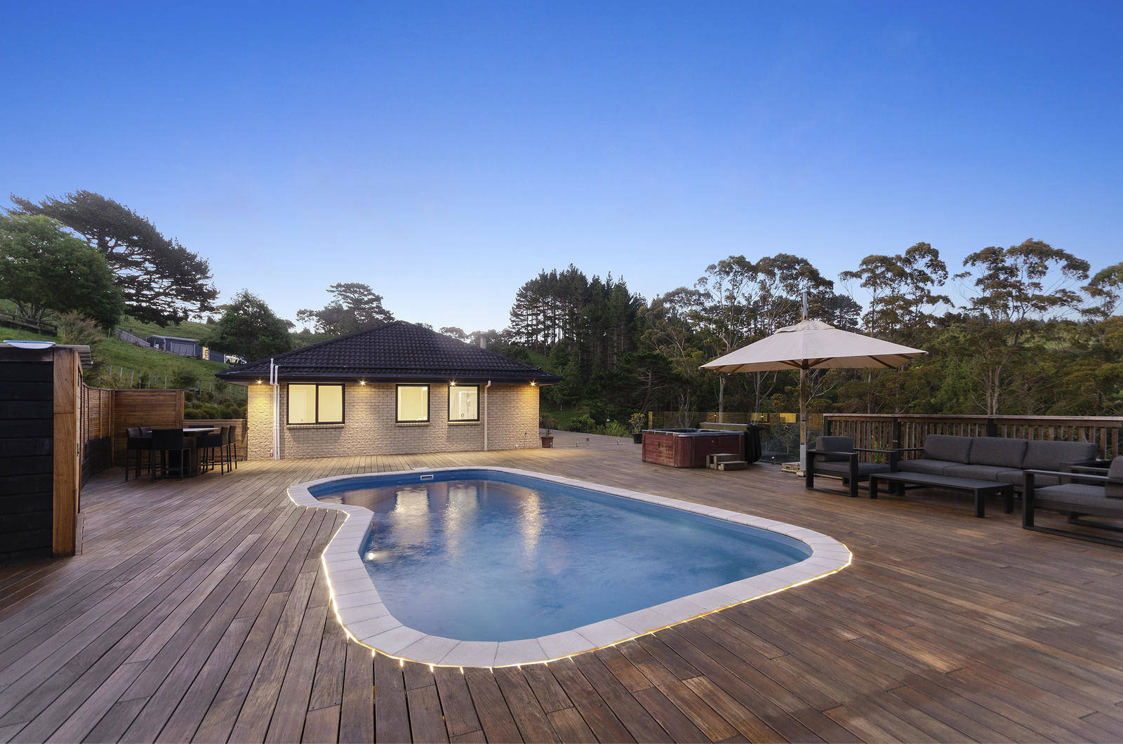 174 Zanders Road, Helensville 4 Bed House For Sale